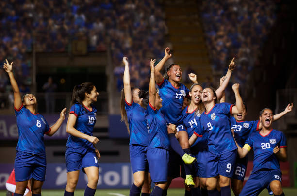 着这份名单 着这份名单